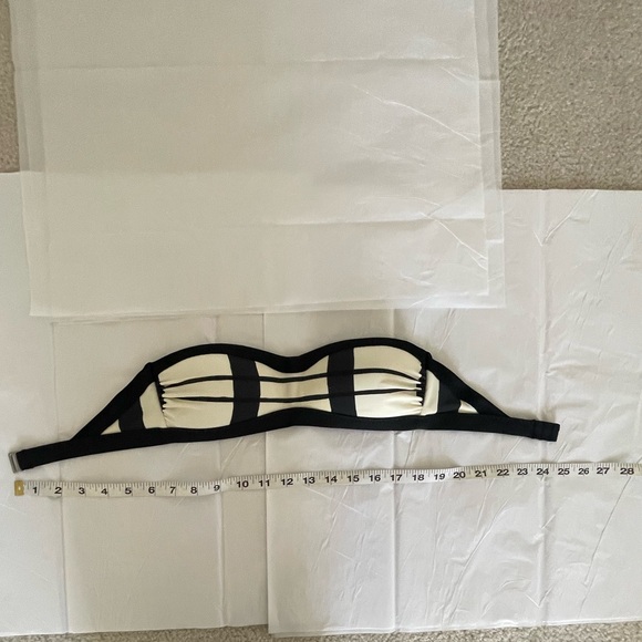 Athleta Bandeau Bikini Top - Picture 3 of 5